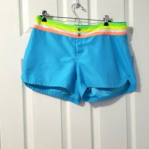 Old Navy Size L Women's multicolored board shorts